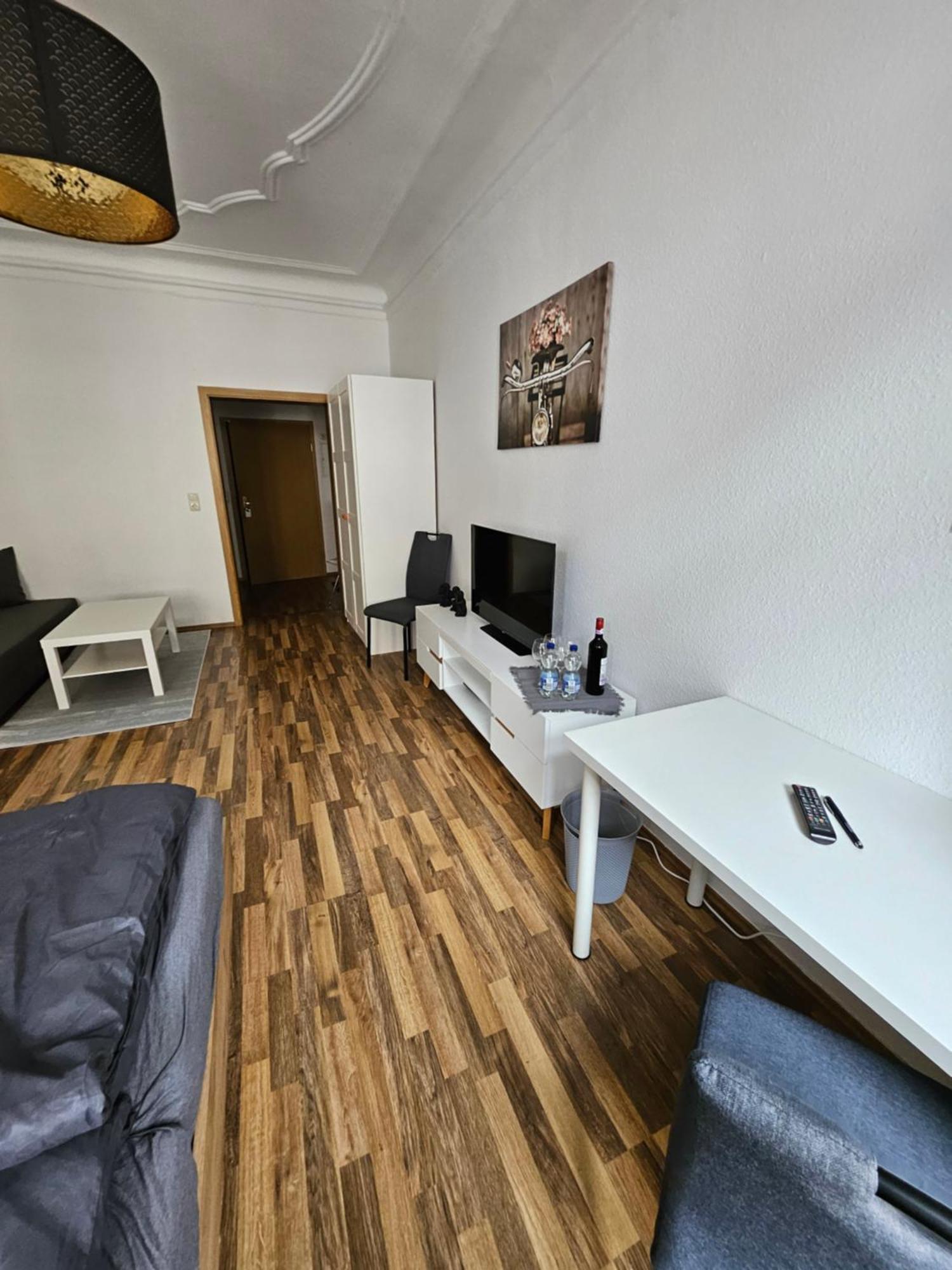 Ferienwohnung Apartment In Zittauer Stadtzentrum Innenstadt Innenring Top Lage - Wohnen Auf Zeit In Zittau - 1 Raum Wohnung Bagian luar foto